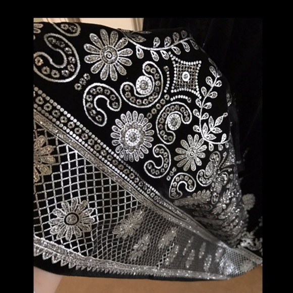 LuLaRoe Dresses & Skirts - NWT LuLaRoe Elegant Amelia 2XL Black/Silver Velvet